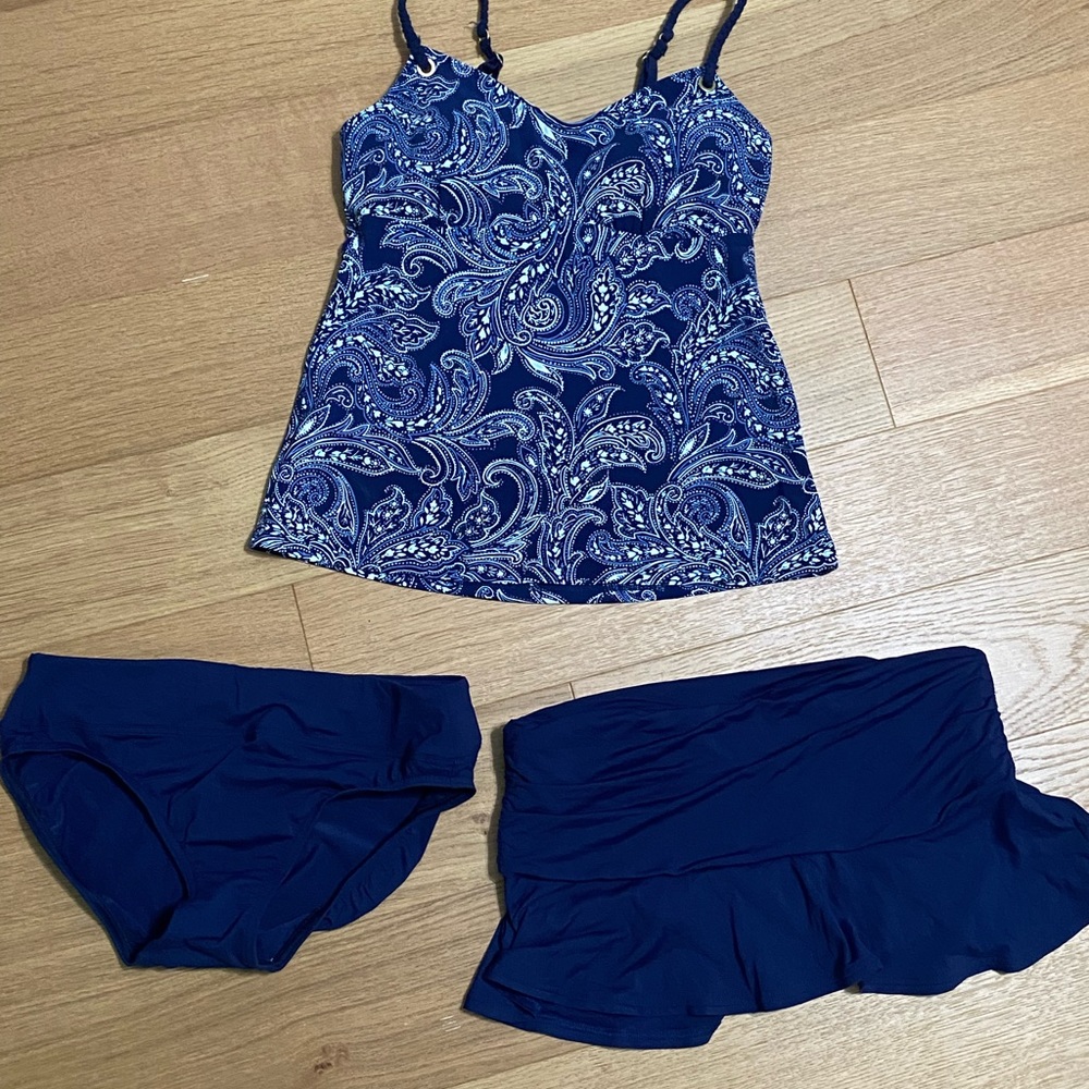 Lands End Navy Paisley Tankini Top Size 4 & Navy Swim Skirt & Swim Bottom Size 4